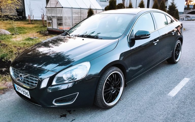 Volvo S60
