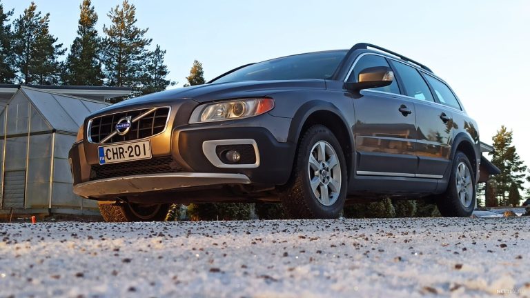 Volvo XC70