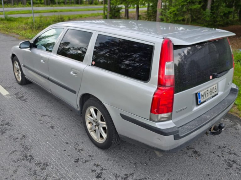 Volvo V70