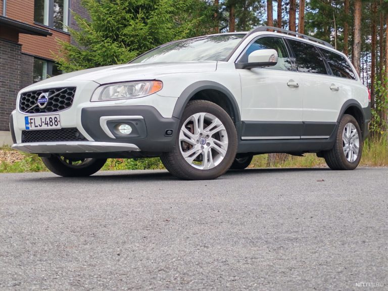 Volvo XC70